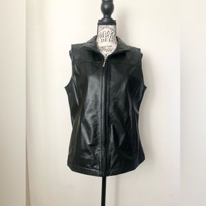 Colebrook & Co. Women’s Black Leather Vest